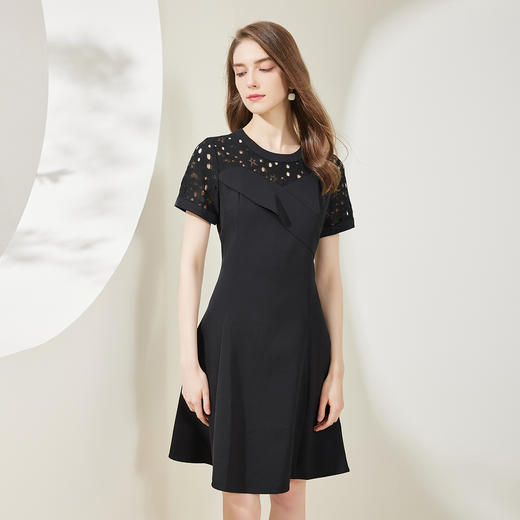 NF8T7斯尔丽瑟俪2023名媛风夏季蕾丝拼接款短袖立体裁剪收腰显瘦连衣裙 商品图2