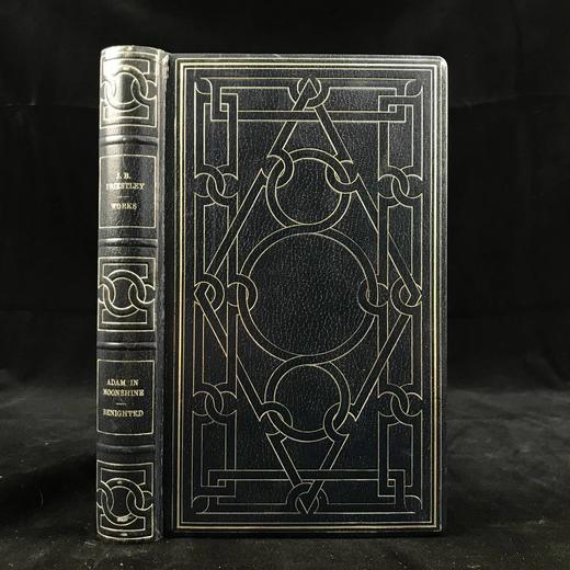 普里斯特利《月光下的亚当/愚昧无知》 1幅肖像插图 苍鹭出版社（HeronBooks）复古仿皮精装本 商品图0