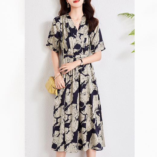 TC 29608真丝连衣裙v领碎花宽松系带大码桑蚕丝裙 商品图0