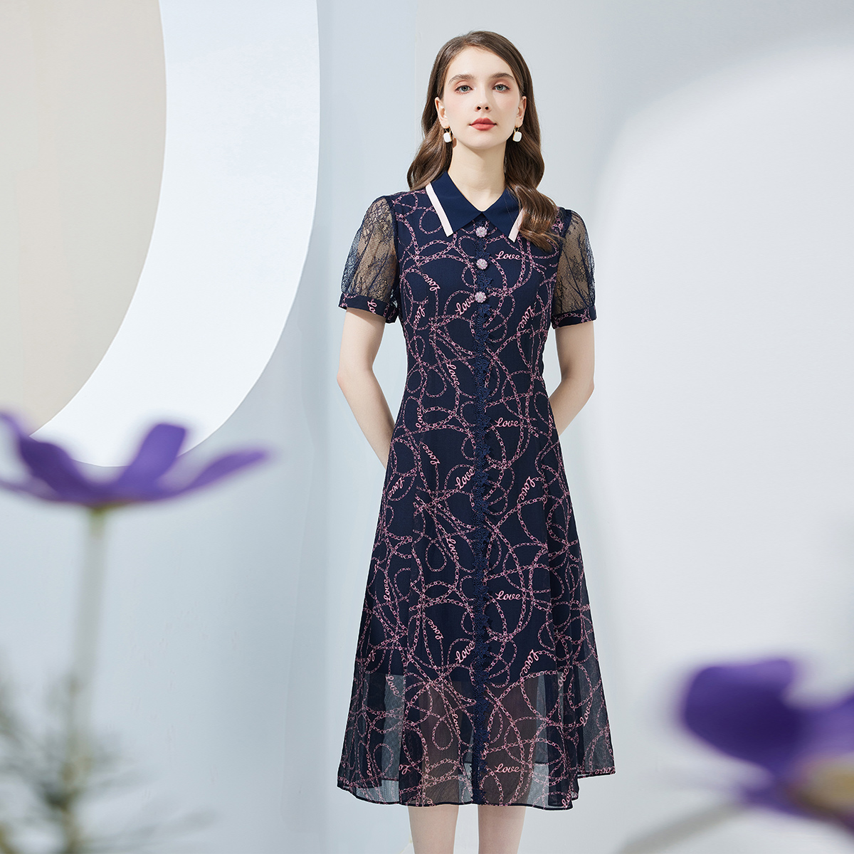 NF8Q6斯尔丽瑟俪2023夏季新款蕾丝印花高腰节设计配色领子连衣裙