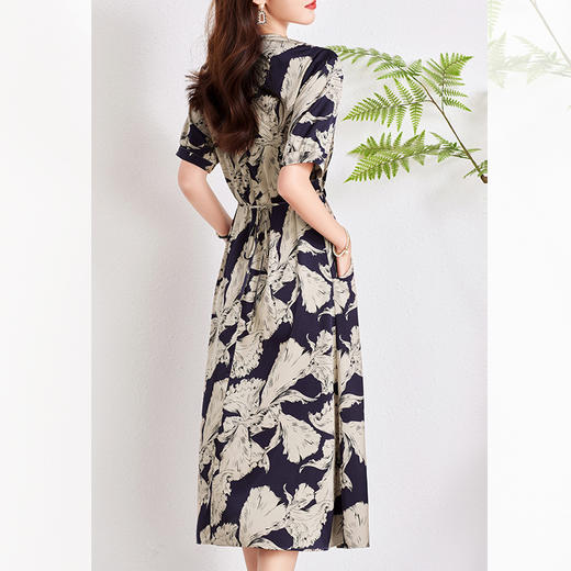 TC 29608真丝连衣裙v领碎花宽松系带大码桑蚕丝裙 商品图3