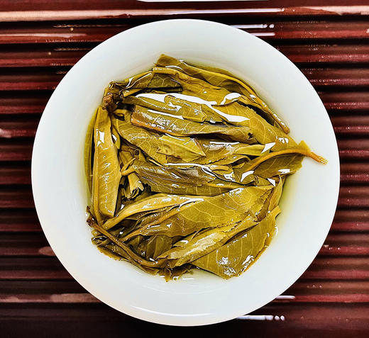 10月6日晚20点【新班章古树】2021年头春头采；中国制茶大师古寨春总茶师“宣哥”自存饼；200g/饼【每个ID限购3饼】 商品图5