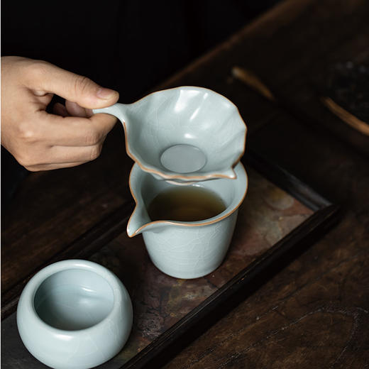 【丰子汝窑】【天青正握茶海】10x7.7cm 180ml 茶杯手工开片公道杯分茶器陶瓷汝瓷功夫茶具 商品图5