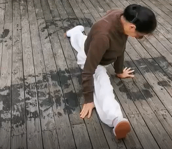 你2023年的财运、婚姻和事业运，都藏在这里，看的早吃亏越少，人越好命