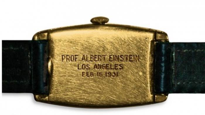 爱因斯坦手写“上帝之信”卖2000万「他的腕表呢」