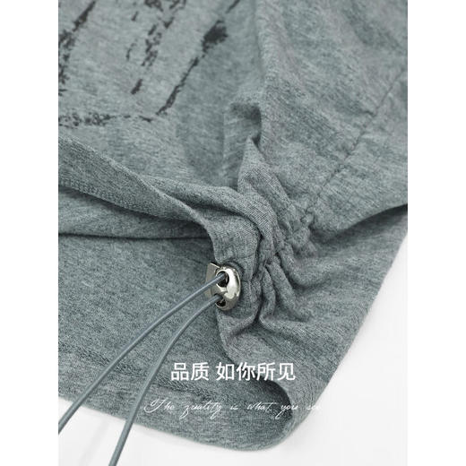 COCOBELLA设计感手绘趣味印花抽绳短袖T恤圆领休闲上衣TS926 商品图4