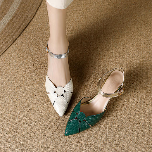 日常百搭，纯色镂空尖头真皮粗跟凉鞋JZJ-JZ213 商品图13