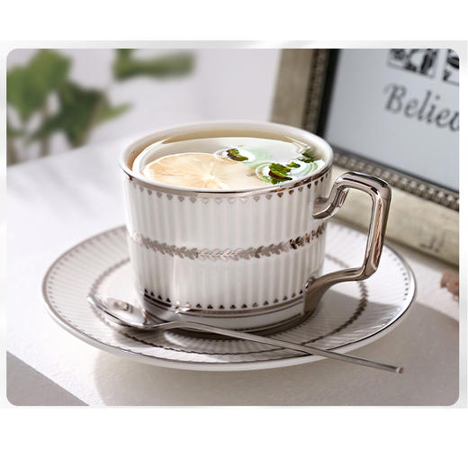 【8折特惠，仅1件，无货退款】诺轩家用陶瓷铂金法式咖啡杯子小众精致高级感咖啡杯碟套装 商品图2