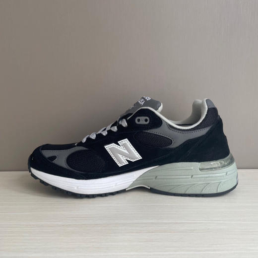 夏季特惠💰360 公司级 新百伦New Balance W992系列 缓震休闲运动老爹鞋 商品图1