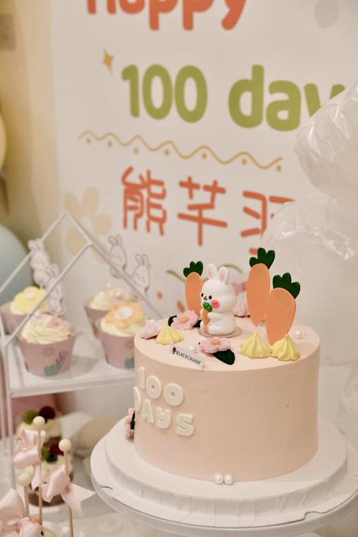 小兔子主题甜品台 商品图1