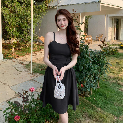 【温柔性感！清新甜美！】大码胖MM吊带连衣裙女，性感温柔，百搭随意，更加迷人优雅，收腰显瘦a字裙 商品图4