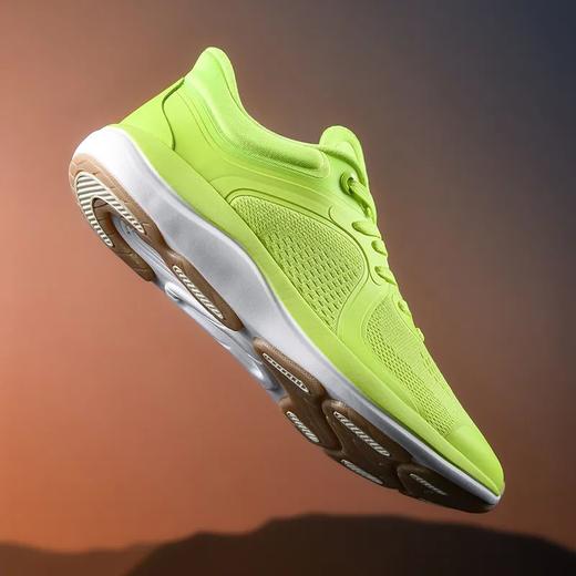 露露同款减震中底！男女透气综合跑训鞋 商品图2