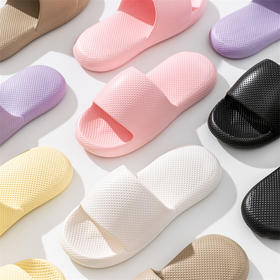 【新款夏季情侣拖鞋】室内踩屎感男拖鞋，时尚舒适简约。外穿沙滩鞋，家居拖鞋女。柔软久穿不臭脚；享受夏日清凉！