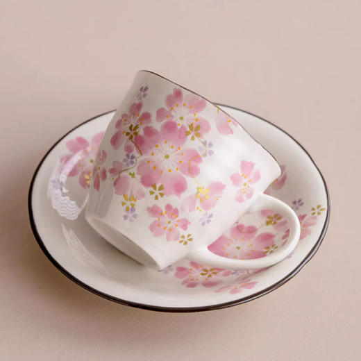 【清仓特惠7折，仅1套，无货退款】日本进口美浓烧和蓝花卉咖啡套杯日式家用陶瓷下午茶杯马克杯250ml 商品图3