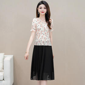 QYM 64B806-L假两件印花拼接雪纺裙V领时尚连衣裙