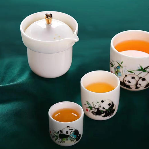 《执夷-熊猫》熊猫旅行茶具，徐建勇老师签章，堆金工艺 温润如玉 通透洁白，精美好礼 馈赠佳选 商品图6