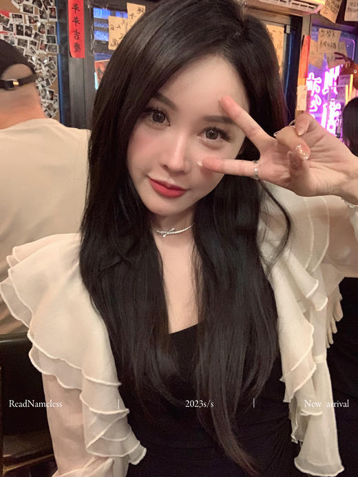 Read Nameless /慕斯羊绒漏腰黑色连衣裙+真丝皱仙仙开衫奶白色 商品图1