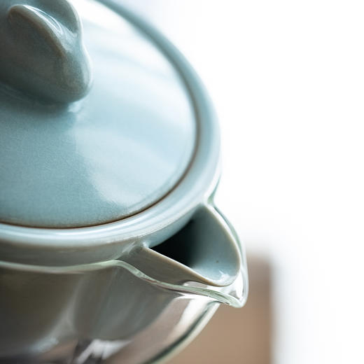 汝山明汝意兔-天青釉（便携）(pu便携包 壶：高6cm 宽10.6cm 容量160ml  公杯：高5.5cm 宽9cm   杯：高3cm 宽7cm) 商品图5