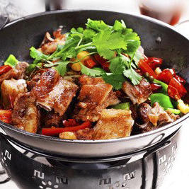 湘式古法干锅酱   湘菜干锅菜品标准化应用配方研发  超过1000家餐饮连锁和特色餐饮的品质选择  可应用于系列干锅类菜品  餐饮创新匠人菜品研发必备  （5斤装一桶做50份） 商品图1