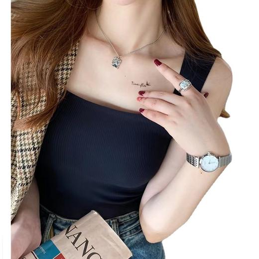 【买一送一！】冰感凉皮背心 无痕美背宽肩带背心 带胸垫冰丝螺纹棉 方领内衣女内搭上衣 商品图4