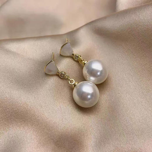 JU-C0012夏季新款珍珠耳钉女简约气质网红百搭耳坠时尚甜美贝壳耳环 商品图2