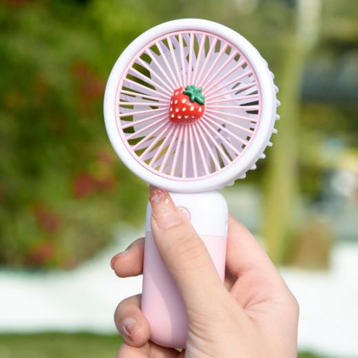 【一物两用❗️新款便携式mini迷你清风萌动手持电风扇】身材娇小轻松掌握，一键开关便携操作不复杂，底座可分离，可立可握，usb充电无线小风扇学生手持桌面小电风扇粉丝专属 商品图0