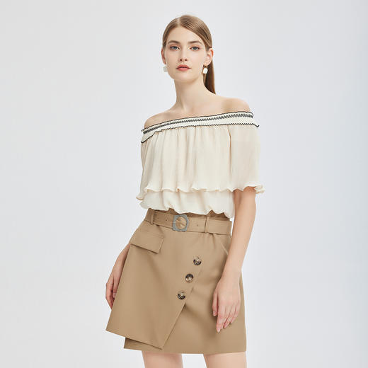 NF85B斯尔丽瑟俪2023夏季新款时尚一字领撞色压皱个性气质收腰连衣裙 商品图2