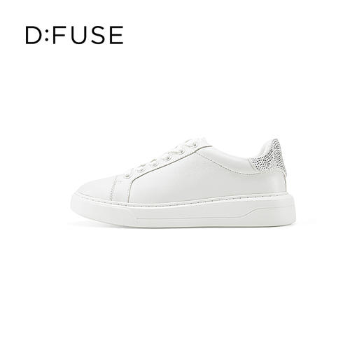 D:FUSE/迪芙斯2023春季新款羊皮圆头烫钻小白鞋休闲板鞋DF31112293 商品图1