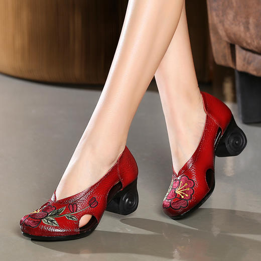 DD-民族风绣花手工一脚蹬高跟女鞋单鞋缕空鞋 商品图2