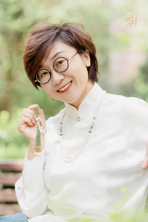 天然珍珠蜜蜡碧玉香囊设计款多用长链 商品图3