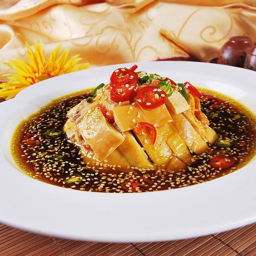 餐云口水凉拌汁  连锁餐饮凉菜专用标准化酱料  超过1000家连锁餐饮门店正在使用餐云口水凉拌汁  （4斤装一瓶做60份） 商品图5