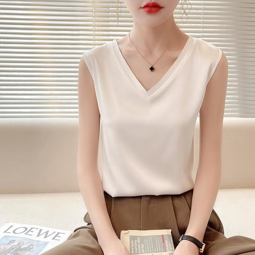 【拍2件89元】大牌风丝绸真丝修身v领背心、吊带  时尚轻奢冰丝短款设计师款内搭外穿美背吊带背心 商品图9