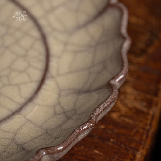 问鼎哥窑传世款钟葵壶承（缺货） 商品图3