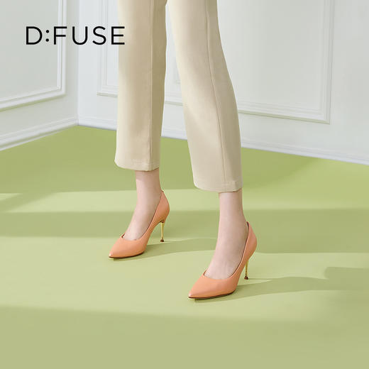D:FUSE/迪芙斯2023秋季新品尖头金属跟简约百搭高跟鞋DF31111107 商品图10