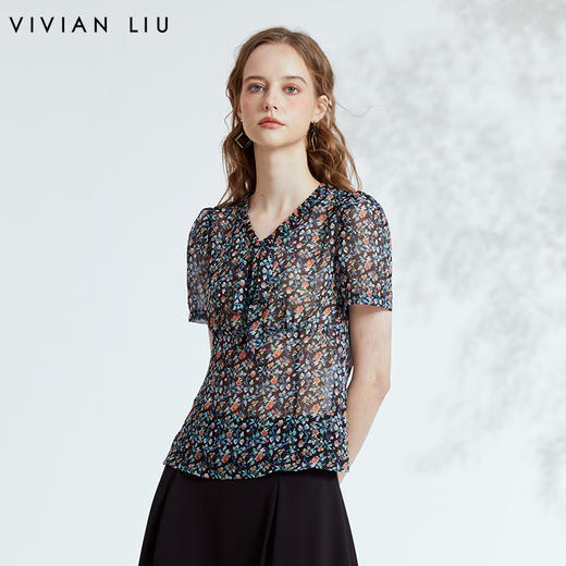 VIVIAN LIU R2323008春女装新款田园碎花V领飘带修身半袖上衣 商品图0