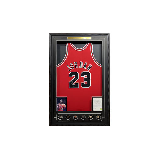 收藏系列 乔丹 公牛队23号红色限量版 亲笔签名球衣 商品图0
