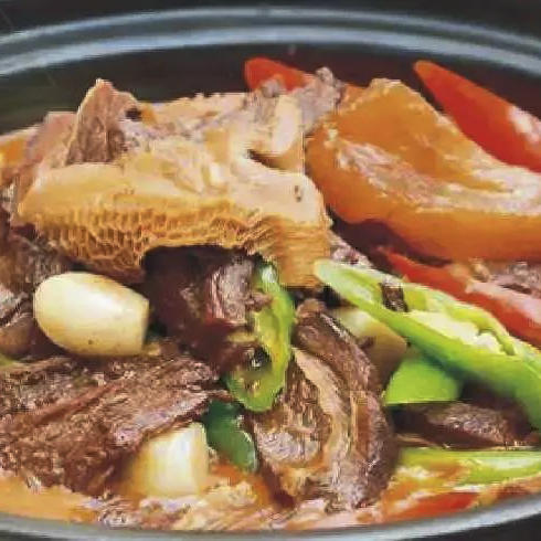 餐云绝味牛杂酱  广式牛杂煲融合创新 更适合餐厅消费群体的味蕾   餐云酱料轻松实现标准化操作（5斤装加160克香料包一桶做45份） 商品图1