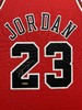 收藏系列 乔丹 公牛队23号红色限量版 亲笔签名球衣 商品缩略图2