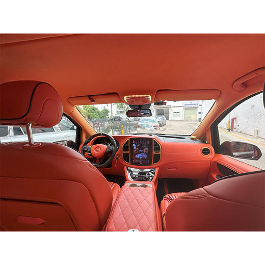 奔驰 V 260 L 尊贵加长版 国 VI【长租-深圳】 商品图5