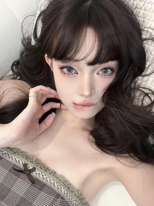 【半年抛】天青色 Loveiikira | 中直径14.2 ，着色13.7 参考值| 【同品牌多副更划算选款完整色板内】绿色虹膜美瞳 商品图12