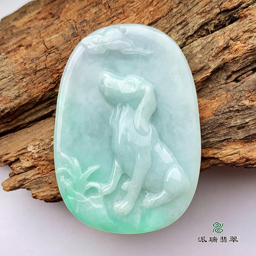 派瑞翡翠 翡翠挂件 糯种 飘花 商品图0