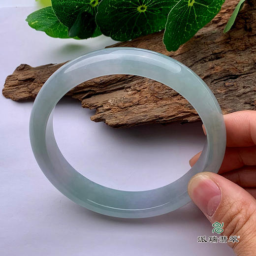 派瑞翡翠 翡翠手镯 糯种 飘花 商品图3