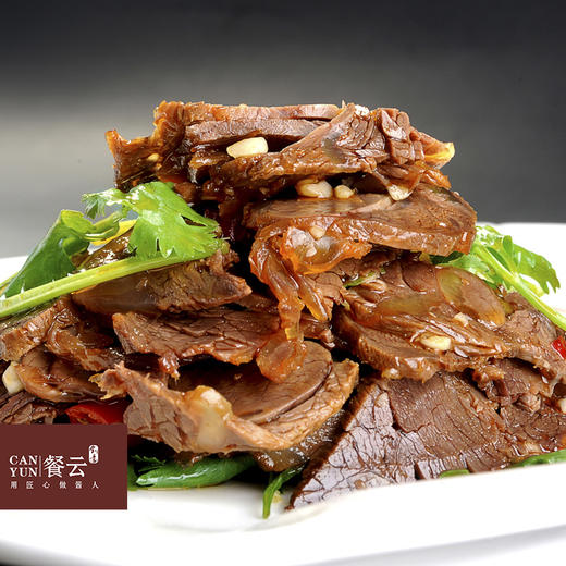 餐云湘式卤水料  湘派热卤代表湘菜热卤匠人研发  一瓶水一包料即可开卤  无卤菜经验的师傅即可轻松实现标准化操作  （4斤装一包卤200斤左右卤货） 商品图1