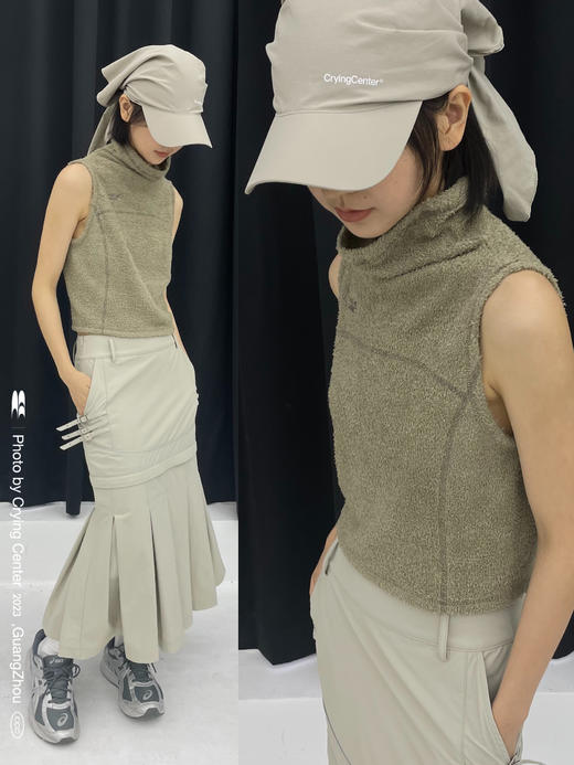 CryingCenter 卡其绿绒感小高领背心超短热裤运动套装 哭喊中心 商品图0