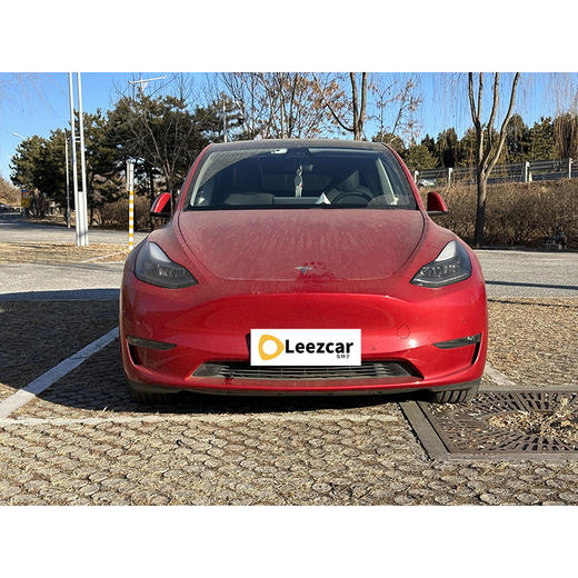 特斯拉 Model Y 长续航全轮驱动版【长租-北京】 商品图1