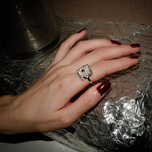 MINT THERAPY 白水晶液态肌理宝石戒指 商品图0