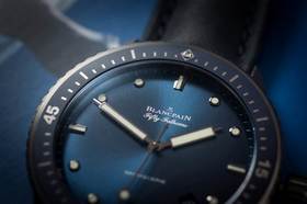 GF厂宝珀五十寻5000深潜器-蓝面陶瓷壳版本复刻手表一比一手表n厂c厂clean