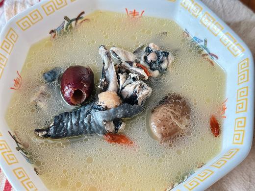 【泰和原种乌鸡】乌乡基泰和原种乌鸡  林下散养  滋补佳禽 日龄200天/400天 整只 商品图1