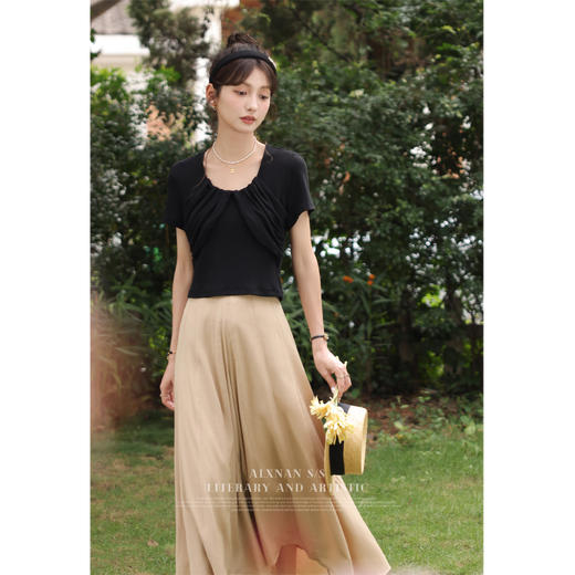 鹿向南《枯叶蝶》卡其色休闲裤LXN30592 商品图0