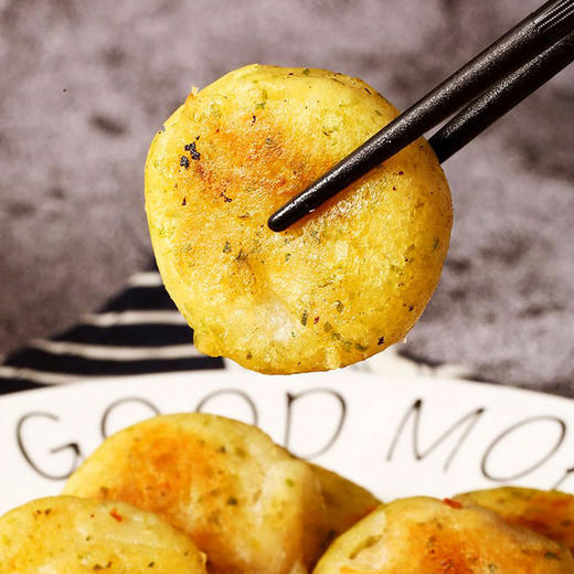 热卖鱼香虾饼精选鳕鱼和整颗白虾，油煎后外酥里嫩 商品图1